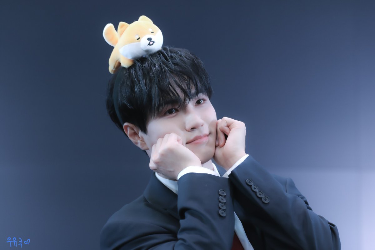 250219 오사카 팬싸      

멍멍🐶✨

#배너 #VANNER #태환
