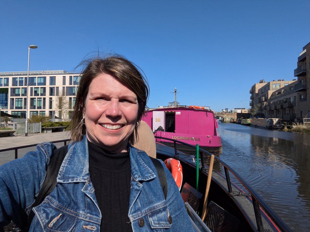 kelburd's tweet photo. Great to attend the launch of @SortedProject's 5 year strategy on the Panacea canal boat-where their journey began. So nice to hear about their plans for the next chapter. Big things ahead for a charity who have already made such a difference #healthinequalities https://t.co/5RDFDVkXqv
