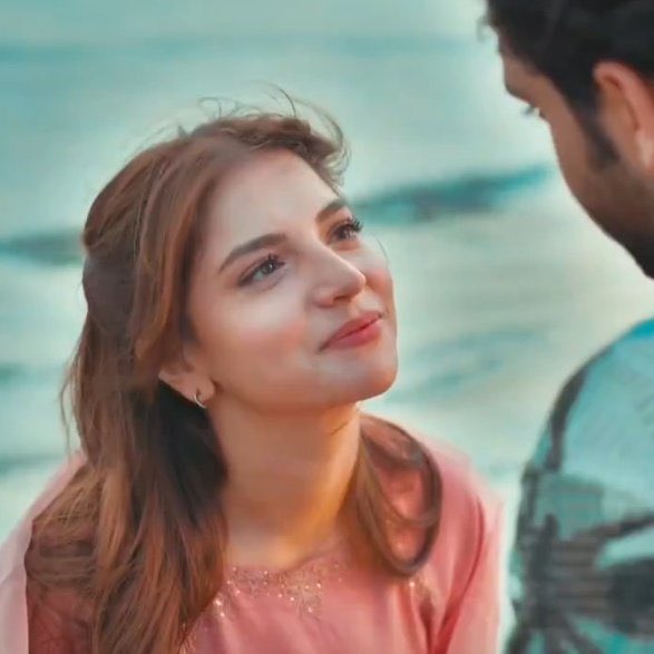 itskayryn's tweet photo. I can’t believe it’s ended that was just beautiful #meemsemohabbat https://t.co/7Xc2XwoNhW