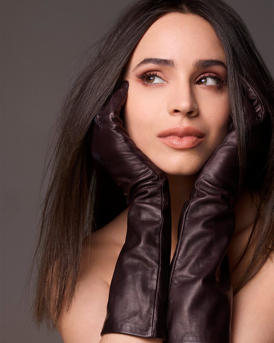 HOJE É O DIA DA SOFIA CARSON!

Feliz aniversário, <a href="/SofiaCarson/">Sofia Carson</a>. Te amo. 💗🎂