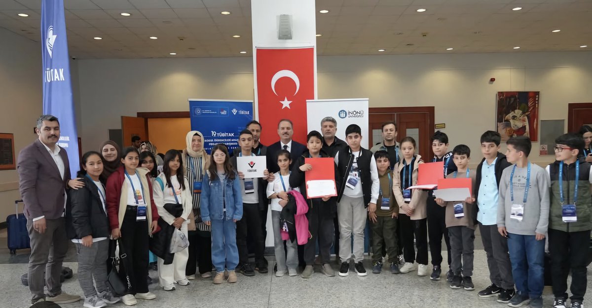 adiyamanbilsem's tweet photo. Öğrencilerimizden Gurur Veren Başarı! Değerler Eğitimi ve Yazılım alanlarında bölge ikinciliğine layık görülen öğrencilerimizi ve öğretmenlerimizi tebrik ediyor, nice yeni başarılara imza atmalarını diliyoruz!
#TÜBİTAK2204B #BİLSEM #BaşarıHikayemiz #AdıyamanBİLSEM #GururDuyuyoruz https://t.co/uXIcdhROs4