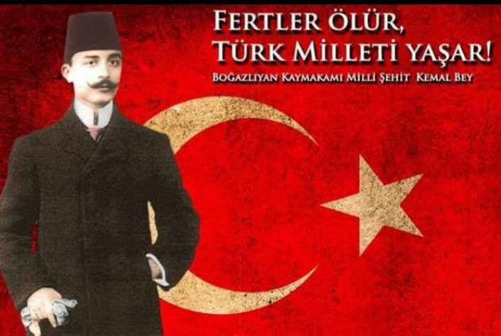 "Fertler ölür, Türk milleti yaşar" diyerek  nefesini veren #millişehidimiz Boğazlıyan Kaymakamı Kemal Bey'i şehadetinin yıldönümünde rahmet, minnet ve saygıyla yad ediyoruz.
Ruhu şad, mekanı cennet olsun.