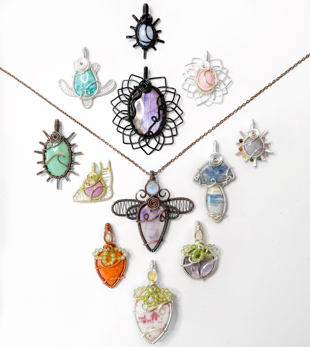 mildhippie's tweet photo. 🌸🥕🍓      SWEET PEA PASTELS      🍓🥕🌸

collection available Friday (TOMORROW) April 11th at 8pm eastern time <3 https://t.co/WfEksA7OY6