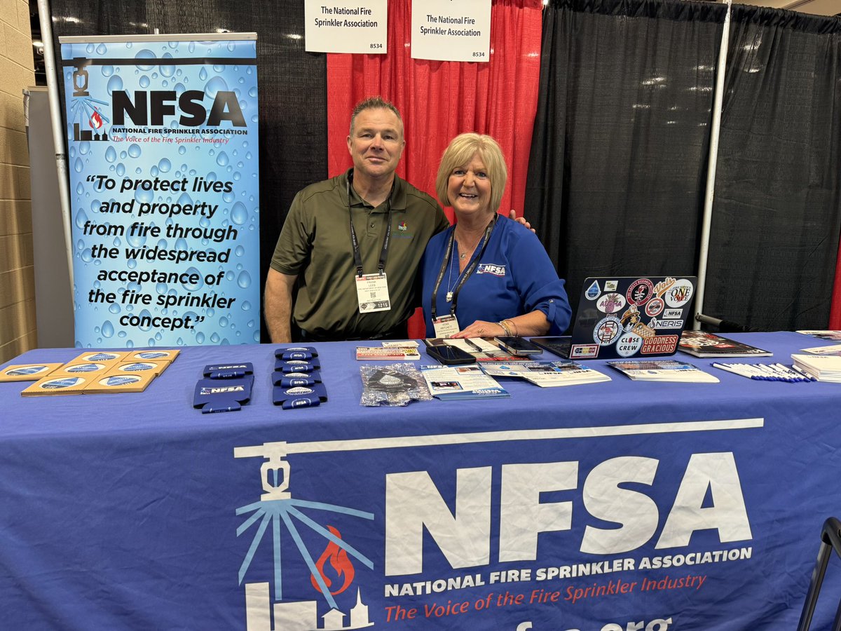 NFSAorg's tweet photo. Stop by booth 8534 in Lucas Oil Stadium to see @vickiep4 - she has all the fun #fastestwater swag & loves hearing from fire departments that love fire sprinklers! @NFFF_News @FDICevent @Firefrank76 #PartnersInProtection https://t.co/0ExNI0JX9l