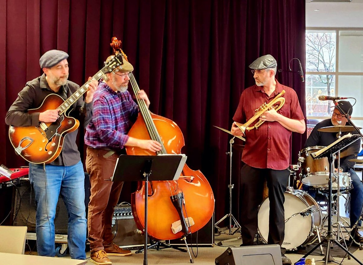 jpketterer's tweet image. Last week played with the Arch Stanton Quartet at the @ualbany Jazz Fest celebrating the 40th anniversary of Bill McCann's radio show on @wcdb. Two stages, 16 bands, great crowds. We were thrilled to be part of it.