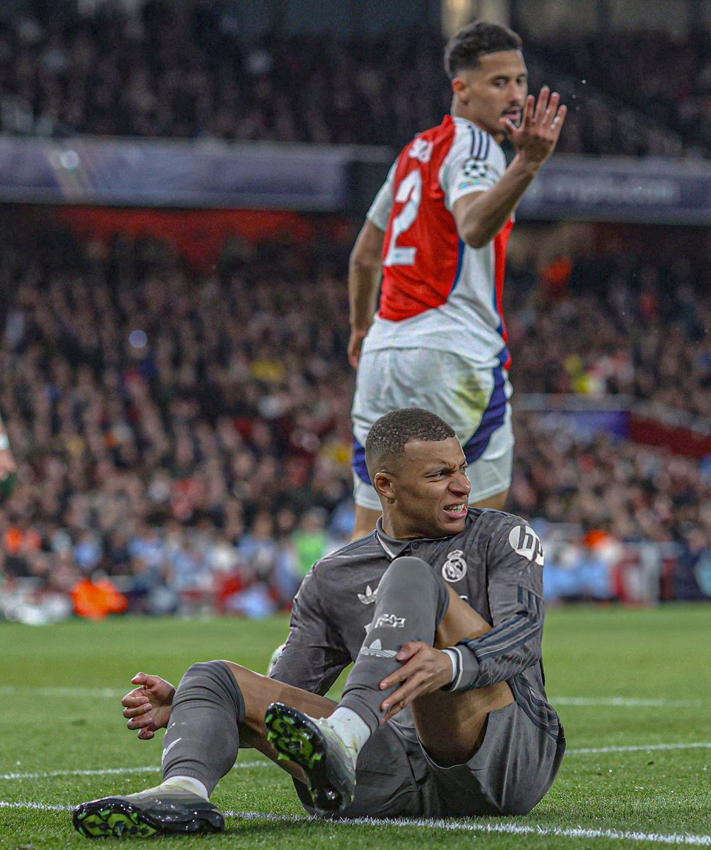 SalibaRoIe's tweet photo. Best defender in the world — William Alain André Gabriel Saliba.
Calm, composed, untouchable. Reads the game like a veteran, plays like a Rolls-Royce. Strikers bounce off him. Arsenal’s wall. https://t.co/lvBJHL61mf
