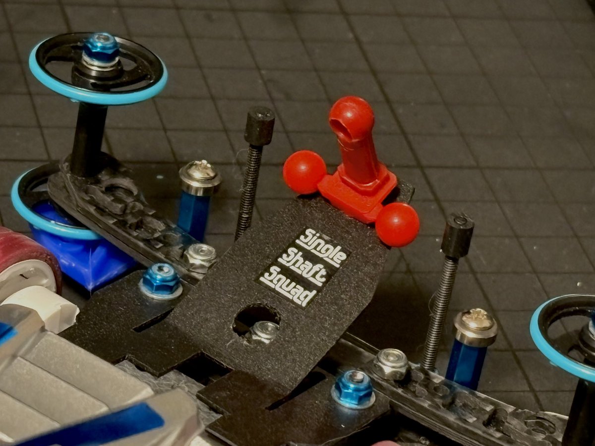 tsukasan774's tweet image. できたーーー！！！！

これからもうちょいステッカー貼って終わりー

#FM_Freaks
#FMX
#犬のちんぽこシステム
#サムカワサーキット
#SingleShaftSquad