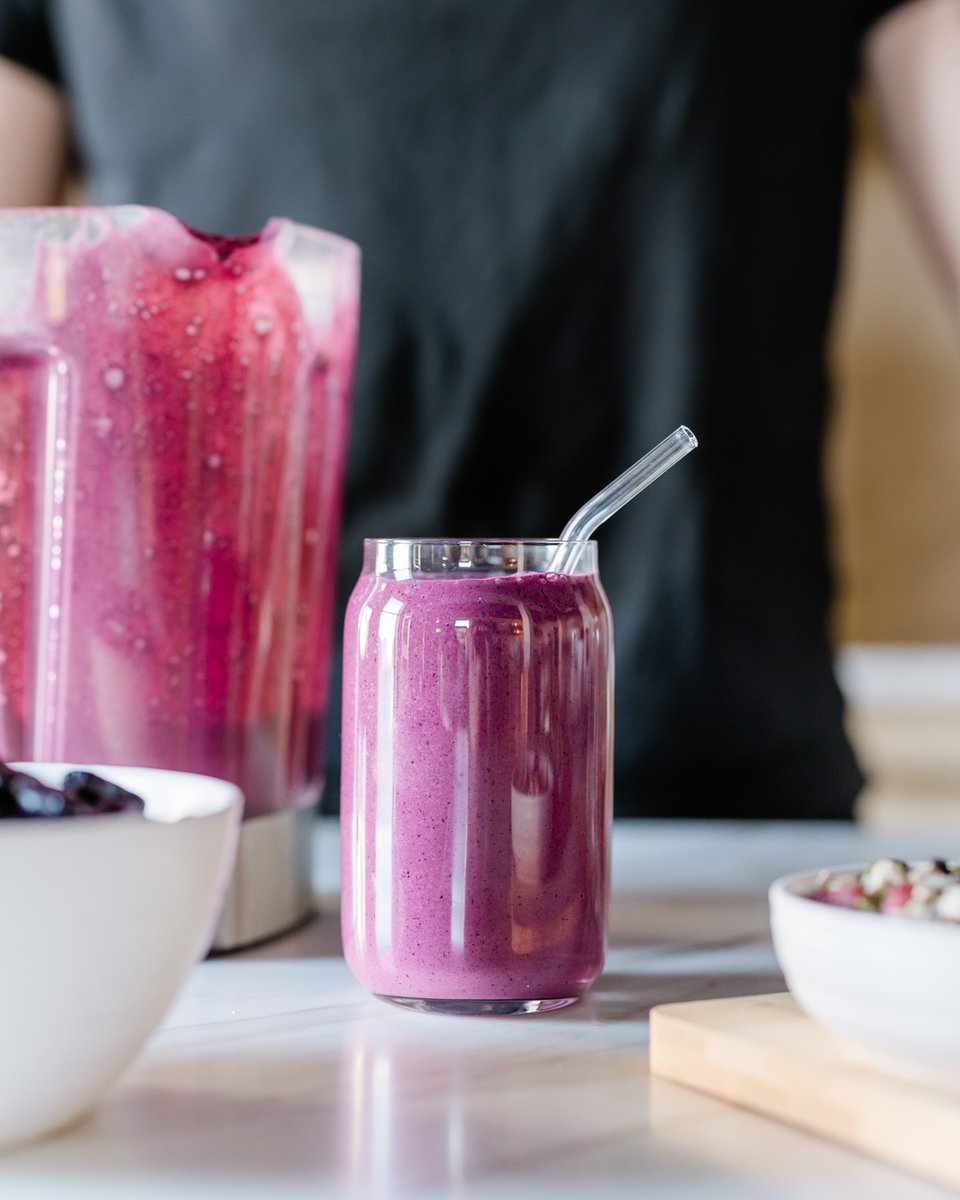 AlimentsNB's tweet image. Faites connaissance avec votre nouvelle baie favorite : la camerise cultivée au Nouveau-Brunswick! 💜✨ Consultez le lien suivant pour découvrir d’incroyables recettes et pour obtenir de l’information sur les endroits où trouver ces baies locales : camerisenbhaskap.ca