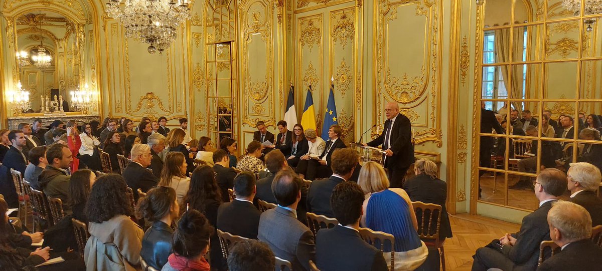 Ambassade de 🇷🇴 Roumanie en 🇫🇷 France (@roumaniefrance) on Twitter photo Honorés d'accueillir <a href="/RoumanieFrance/">Ambassade de 🇷🇴 Roumanie en 🇫🇷 France</a> la conf. sur la sécurité 🇪🇺 en 🇺🇦 & la région Mer Noire, en présence de Mme Ana Tinca, secrétaire d'État pour les Affaires stratégiques <a href="/MAERomania/">Ministry of Foreign Affairs of Romania 🇷🇴</a>, en cooperation avec <a href="/IFRI_/">Institut français des relations internationales</a> , <a href="/OefzCfa/">ÖFZ / CFA</a>, <a href="/Euro_Creative_/">Euro Créative 🇪🇺</a> , <a href="/FES_ROCPE/">FES ROCPE</a>, <a href="/AustriainFR/">Ambassade d'Autriche</a>, <a href="/prismUA/">Ukrainian Prism</a>. Honorés d'accueillir <a href="/RoumanieFrance/">Ambassade de 🇷🇴 Roumanie en 🇫🇷 France</a> la conf. sur la sécurité 🇪🇺 en 🇺🇦 & la région Mer Noire, en présence de Mme Ana Tinca, secrétaire d'État pour les Affaires stratégiques <a href="/MAERomania/">Ministry of Foreign Affairs of Romania 🇷🇴</a>, en cooperation avec <a href="/IFRI_/">Institut français des relations internationales</a> , <a href="/OefzCfa/">ÖFZ / CFA</a>, <a href="/Euro_Creative_/">Euro Créative 🇪🇺</a> , <a href="/FES_ROCPE/">FES ROCPE</a>, <a href="/AustriainFR/">Ambassade d'Autriche</a>, <a href="/prismUA/">Ukrainian Prism</a>.