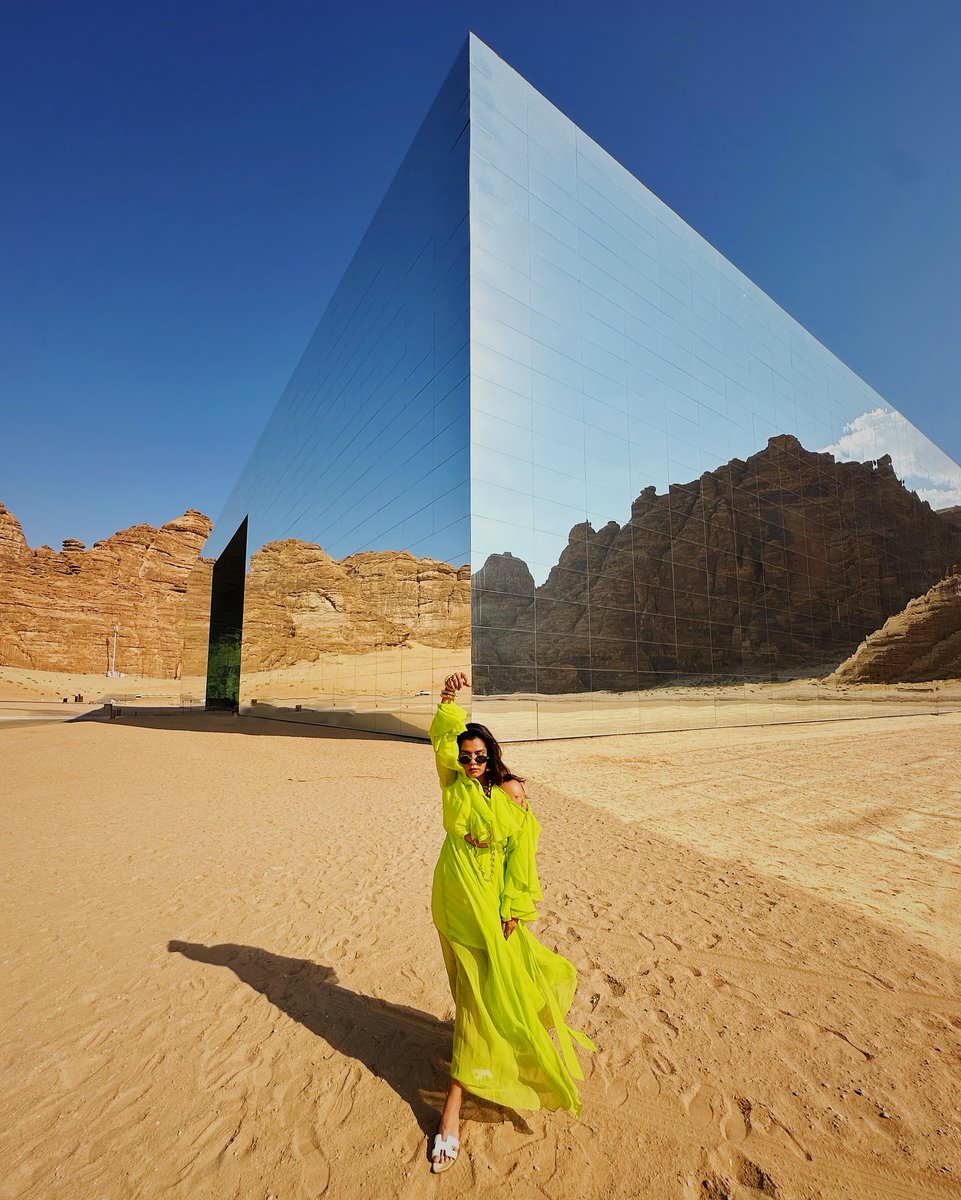 MarayaAlUla's tweet photo. Striking poses at Maraya

لقطات تخطف الأنظار في مرايا

Captured by pallavisinghtdg

Learn more about Maraya Tours - https://t.co/MANSCrDS6d
Request a event proposal: Maraya@livenation.com https://t.co/jRzk0vvUTi
