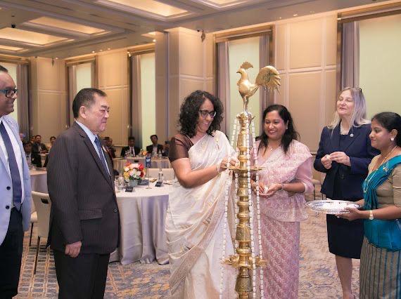 SLinBangkok's tweet photo. Prime Minister of Sri Lanka Showcases Investment Potential at “Invest Sri Lanka” Business Forum in Bangkok
#DiplomacyLk https://t.co/7QeNjxFJPY