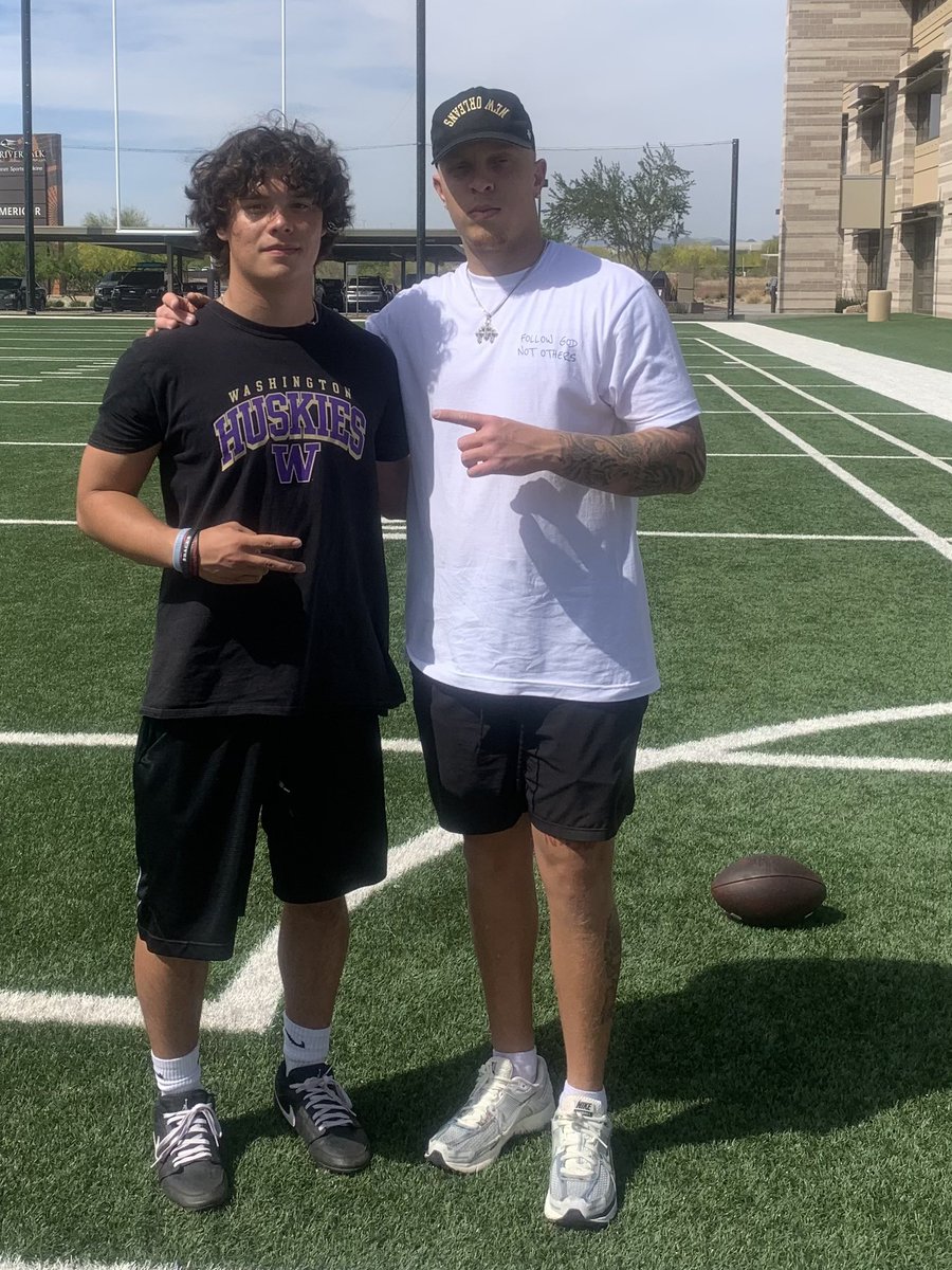 Rylan Reyes (@rylanreyes16) on Twitter photo Great training session with <a href="/Elev8QBacademy/">Mike Giovando</a> <a href="/SpencerRattler/">Spencer Rattler</a> <a href="/officialant1202/">Anthony Martin</a> <a href="/BostonScott2/">DIG B0ston.</a> <a href="/HighlandHawksFB/">Highland Hawks Football</a> <a href="/athletics_hawks/">Highland (AZ) Athletics</a> Great training session with <a href="/Elev8QBacademy/">Mike Giovando</a> <a href="/SpencerRattler/">Spencer Rattler</a> <a href="/officialant1202/">Anthony Martin</a> <a href="/BostonScott2/">DIG B0ston.</a> <a href="/HighlandHawksFB/">Highland Hawks Football</a> <a href="/athletics_hawks/">Highland (AZ) Athletics</a>