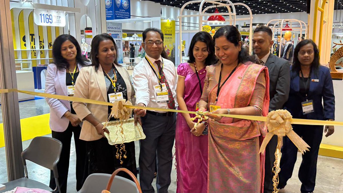 SLinBangkok's tweet photo. Embassy and Permanent Mission of Sri Lanka in Thailand Facilitates Sri Lankan Participation at Style Bangkok 2024
#DiplomacyLk https://t.co/yrZ84DDQkL