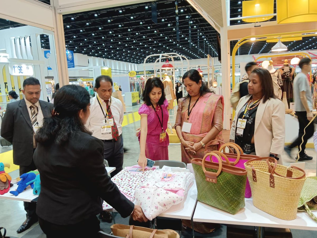 SLinBangkok's tweet photo. Embassy and Permanent Mission of Sri Lanka in Thailand Facilitates Sri Lankan Participation at Style Bangkok 2024
#DiplomacyLk https://t.co/yrZ84DDQkL