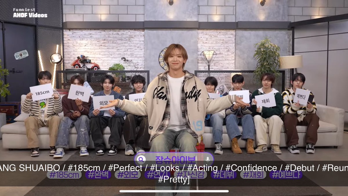 only14yul's tweet photo. WDYM CHIH EN CHOSE βPrettyβ AS TAG FOR IBO?!!!!! CHIHFEI LAYAGG???!!!
https://t.co/tCmoTxfrBm
#AHOF #CHIHFEI #CHIHBO https://t.co/RKmhYC5vJk