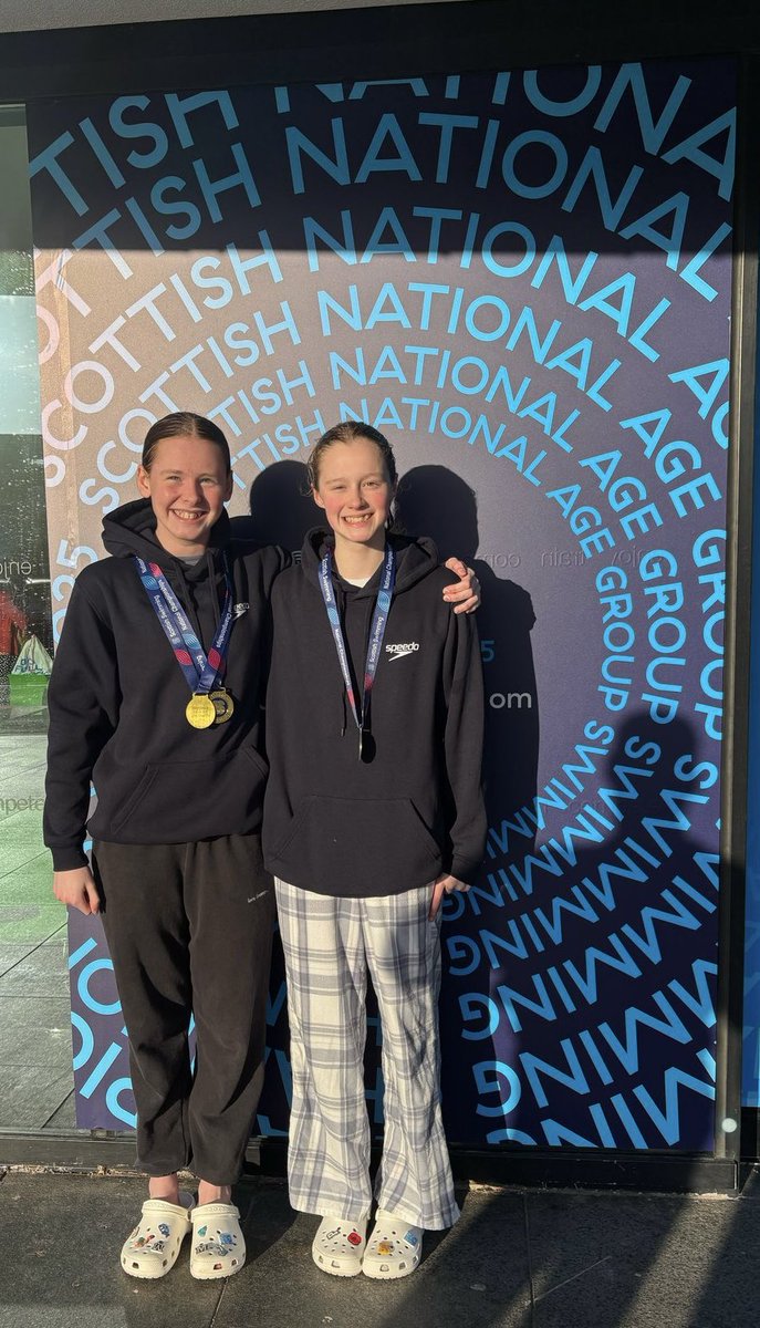 Congratulations to both Maddie M and Poppy M on their fantastic swimming @scottishswimming Age Group Nationals! Lots of personal bests swum and medals won! 🥇🥈

#SNAGS
#Team #Character #Performance
#SEPerformanceCentre🏴󠁧󠁢󠁥󠁮󠁧󠁿