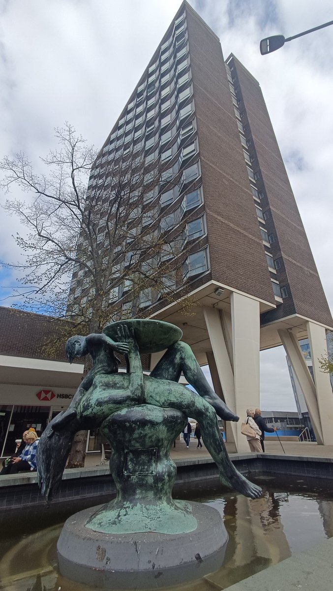 Subtopian tweet media