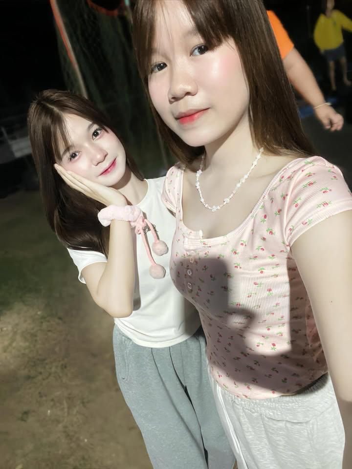 AustinL3385's tweet photo. ตัวจริงตรงปก สวยไม่จกตา แซ่บถึงใจทุกจังหวะ 🔥
หุ่นแน่น หน้าเป๊ะ งานฟูลคอร์สไม่มีอั้นแน่นอน
จ่ายหน้างาน จัดเต็มได้ตามที่พี่ต้องการ
𝐋𝐈𝐍𝐄 🆔: 3834mo
#รับงานสตูล #สตูลนัดเย็ด https://t.co/aQvVSLJpdg