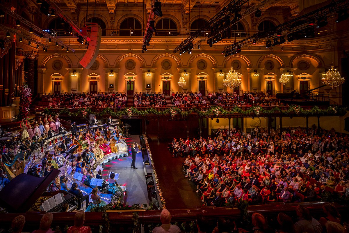 WindmillCinema's tweet image. THIS WEEKEND: André Rieu returns for his 75th Birthday Celebration: #TheDreamContinues at the Windmill Cinema.

Find tickets now: windmillcinema.co.uk