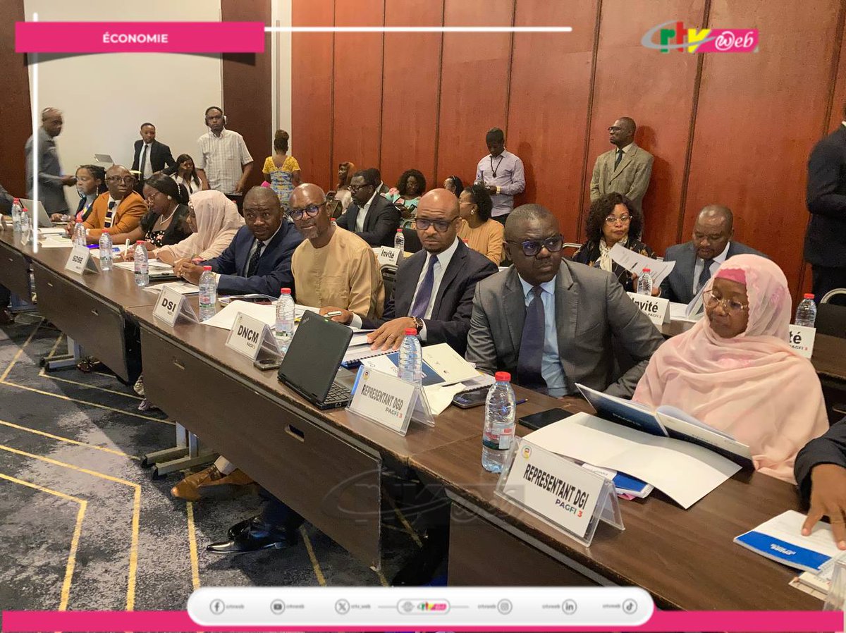 CRTV_web's tweet image. Projet d’appui à la gouvernance financière, la deuxième session du comité de pilotage de la 3e phase se tient ce 10 avril à #Yaounde, sous la présidence du ministre des Finances, Louis Paul Motaze.