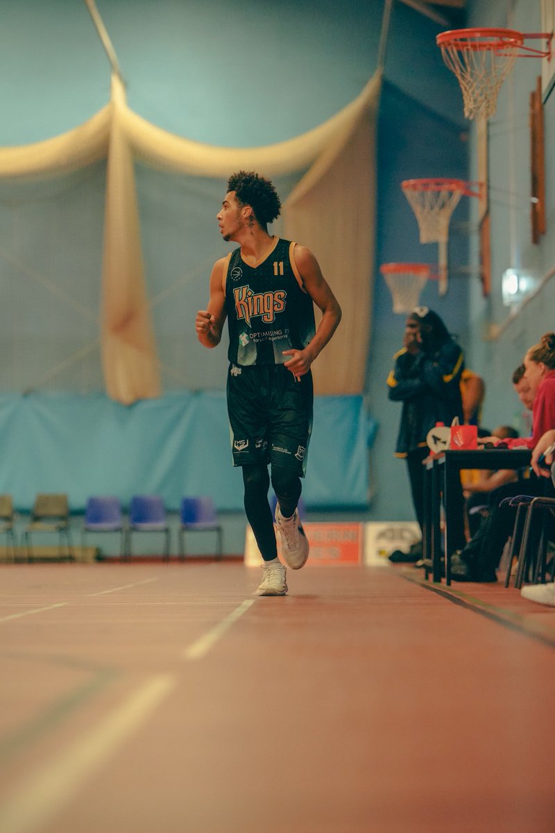 One last stand at the fortress 👑🏀🏰
.
THIS Sunday it’s Game 2️⃣ of our promotion playoffs, returning home with a 12 point lead.  Join us as we hope to end the season in style ⬇️🎟️
.
app.fanbaseclub.com/Fan/Tickets/Se…
.
📸 @jonathanmartinphotography 
.
#gloucestercitykings #forthecrown