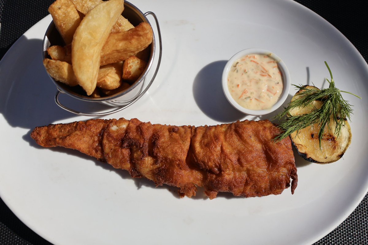 BelthazarCT's tweet photo. Our beer battered fish and chips.
#belthazarrestaurant #fishandchips #eatout #beerbattered #fish #chips #vandawaterfront #eatout #capetownetc #capetown #belthazar https://t.co/oTv4m7qvDO