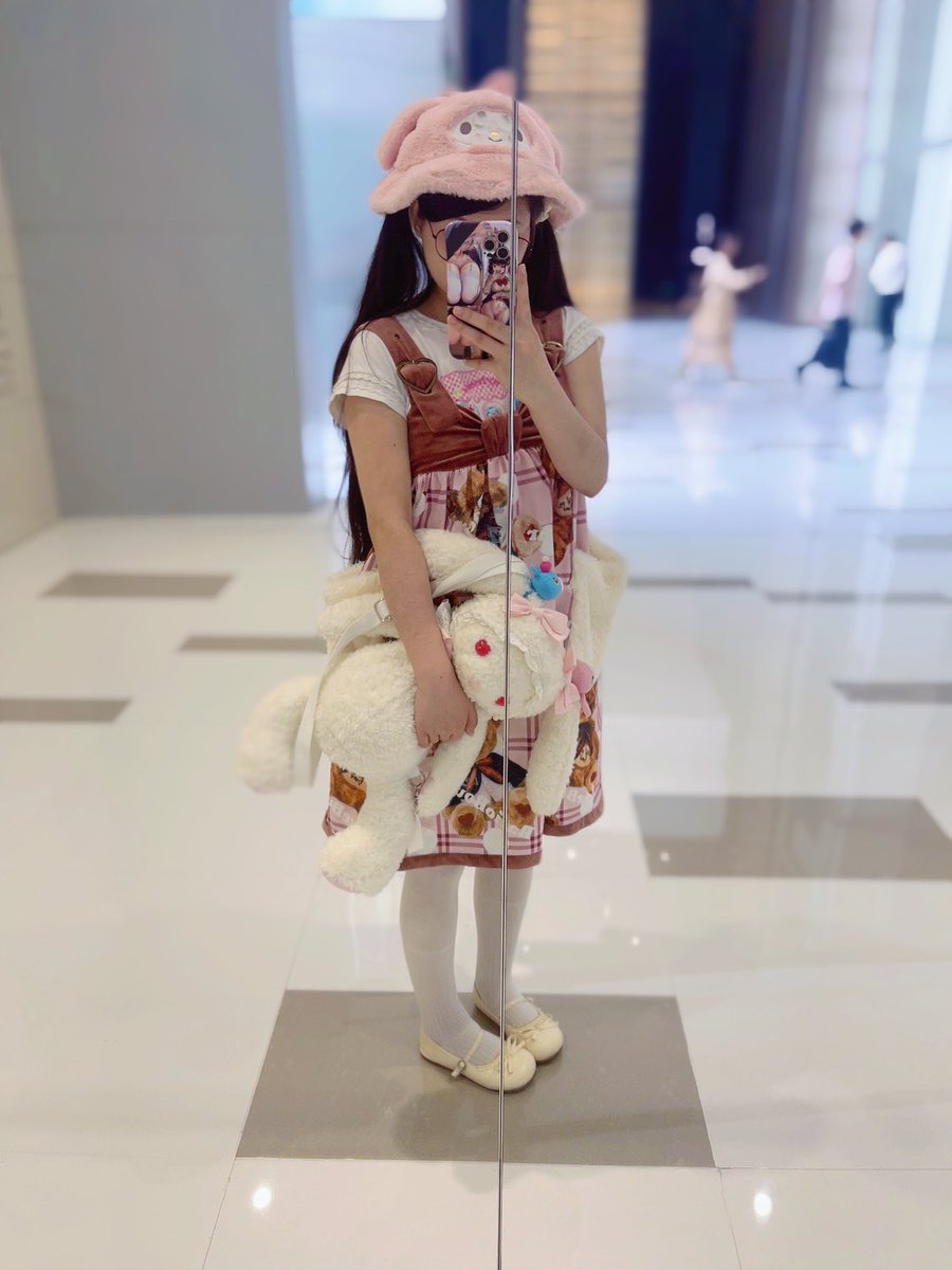 TxTk9im's tweet photo. 想怎么视奸我都可以的捏🥰 https://t.co/jzuYGeoZuV