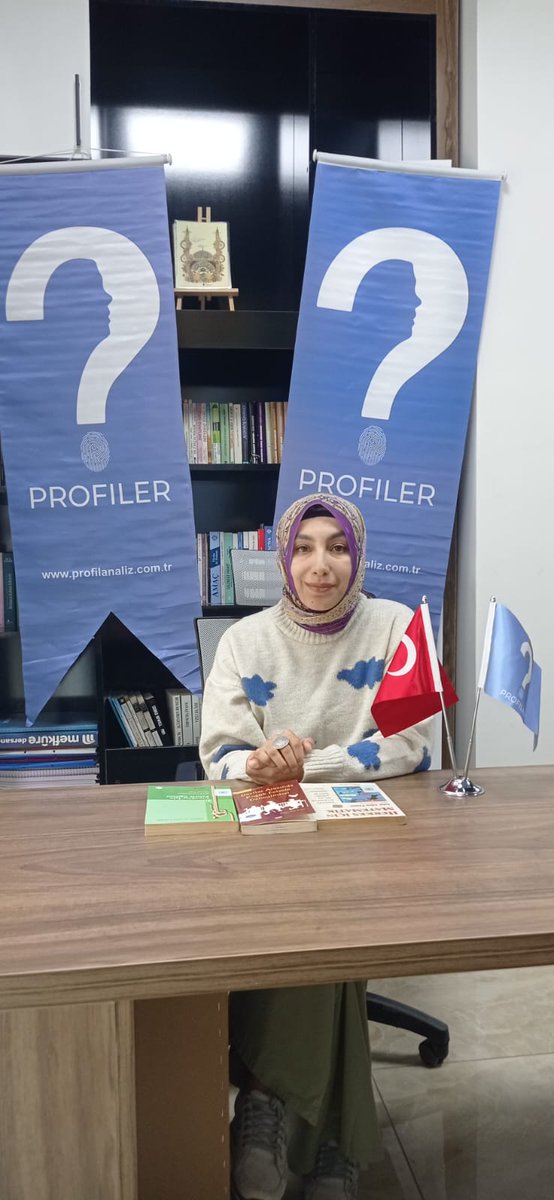 KubbedeM's tweet photo. Bu akşam saat 21.00 de "felsefî soruşturma p4c üzerine söyleşi" konusunda ücretsiz zoom yayınımız olacaktır. İlgilenenleri bekleriz.
https://t.co/qBt9u1952Z https://t.co/yUJt0FhEb8