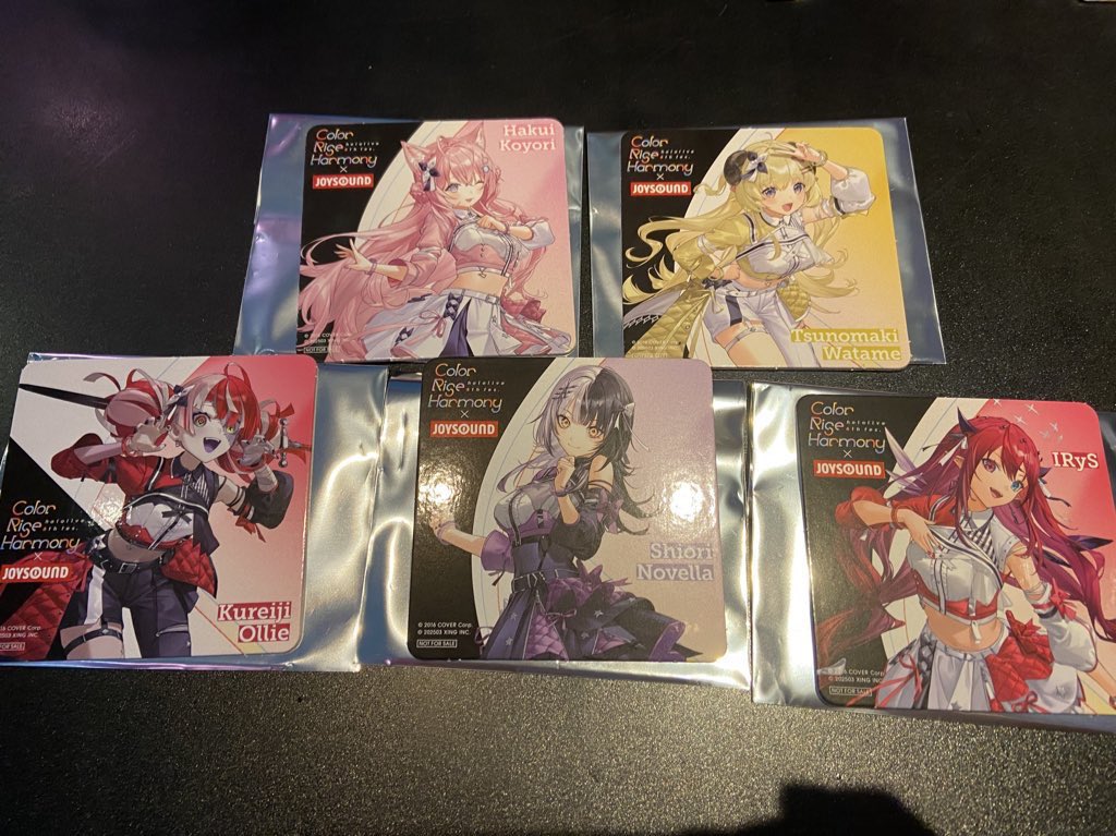 HuskyOrange0925's tweet photo. #ホロライブ交換
ホロライブ　交換　JOYSOUNDコースター

譲　画像(🧪、🔮ホロ)
求　🍃ホロ(友人分)、🌙ホロ
　　ほかメンバーも相談下さい
　　こちらノーマル複数出し可能

大阪手渡しまたは匿名郵送希望
ホログラム交換の場合は追跡機能有りの発送方法となります

条件合う方よろしくお願いします https://t.co/tDmKsZmnAk