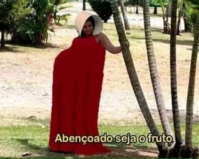 benevalton's tweet photo. estou com hiper foco na série o conto da aia e estou ansy para revolução começar https://t.co/mWuaumTUer