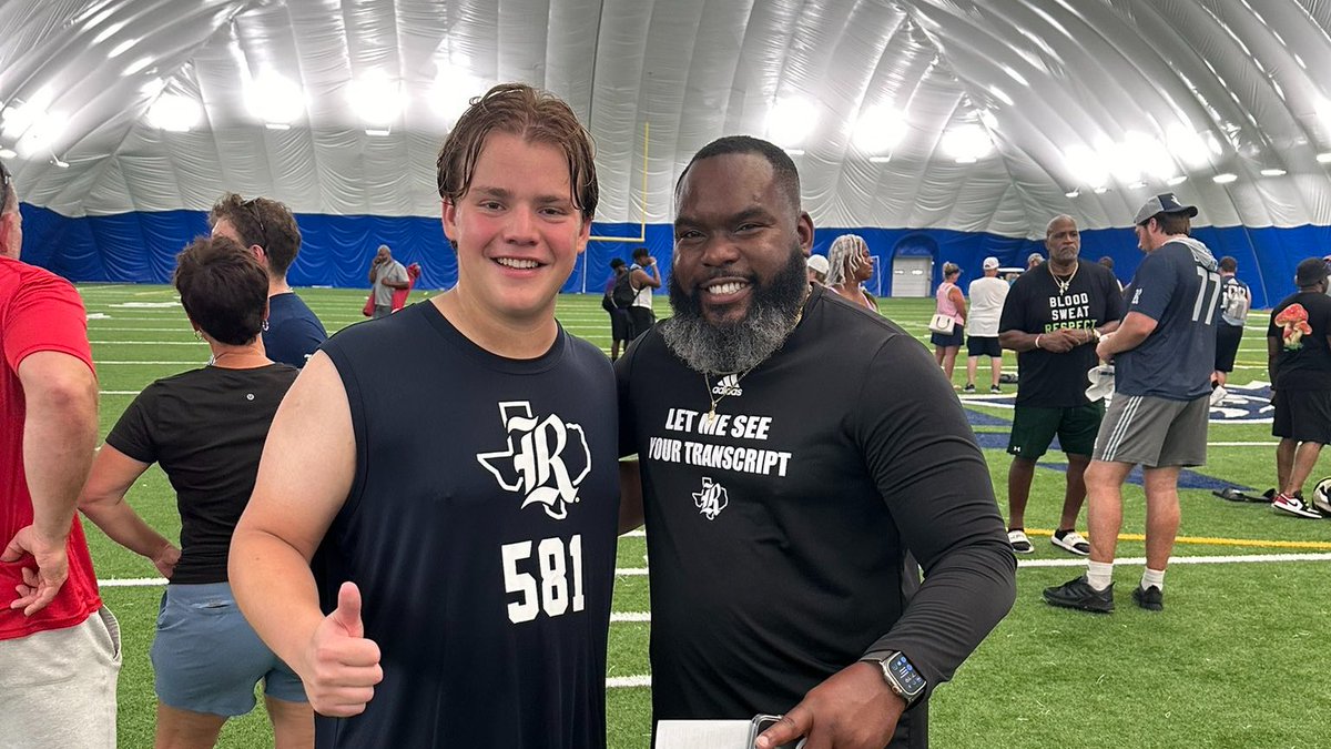 Six Star Football | PLUS+ (@sixstarfootball) on Twitter photo Scorching the Radar: Texas Prospects Heating Up Fast
⭐️From Under the Radar to Red-Hot a look at Texas Players Making Noise🔥
STORY:▶️🔗sixstarfootball.com/article/scorch…
<a href="/_RomaireSmith/">Romaire Smith</a> <a href="/HughSmith_2026/">Hugh Smith</a> <a href="/brock13robinson/">Brock Robinson</a> <a href="/GrantMerritt_95/">Grant Merritt 2026 DL</a> <a href="/jc_martinez75/">Juan Carlos Martinez</a> <a href="/BradyKerrigan34/">Brady Kerrigan</a> <a href="/Kennyezeji11/">Kenechukwu Ezeji</a> Scorching the Radar: Texas Prospects Heating Up Fast
⭐️From Under the Radar to Red-Hot a look at Texas Players Making Noise🔥
STORY:▶️🔗sixstarfootball.com/article/scorch…
<a href="/_RomaireSmith/">Romaire Smith</a> <a href="/HughSmith_2026/">Hugh Smith</a> <a href="/brock13robinson/">Brock Robinson</a> <a href="/GrantMerritt_95/">Grant Merritt 2026 DL</a> <a href="/jc_martinez75/">Juan Carlos Martinez</a> <a href="/BradyKerrigan34/">Brady Kerrigan</a> <a href="/Kennyezeji11/">Kenechukwu Ezeji</a>