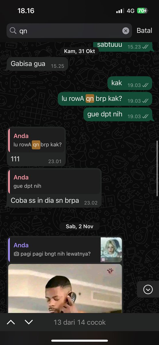 BBOKARIGORENG's tweet photo. 1. Permasalahan tiket konser awal (VIP-C)

tgl 26 sep dia blg di grup dia dpt (VIP-C row A) yg tanya sn/qn brp ga dijwb jwb wkwk.
tgl 31 oct gue penasaran lg dia qn brp makanya gue pc. dia blg row A qn 111

dia blg di war in temennya (ci vonny, ci belle, ci grache) https://t.co/09ADbfFhUC