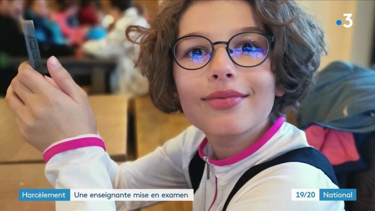 CerfiaFR's tweet photo. 🚨🇫🇷 ALERTE INFO | "RÉVOLTÉS", les parents d'Evaëlle vont faire APPEL.
👉 SON ENSEIGNANTE, ACCUSÉE D’AVOIR POUSSÉ LA GAMINE AU SUICIDE, A ÉTÉ RELAXÉE.
(Avocate - AFP) https://t.co/o8dF6RAc9G
