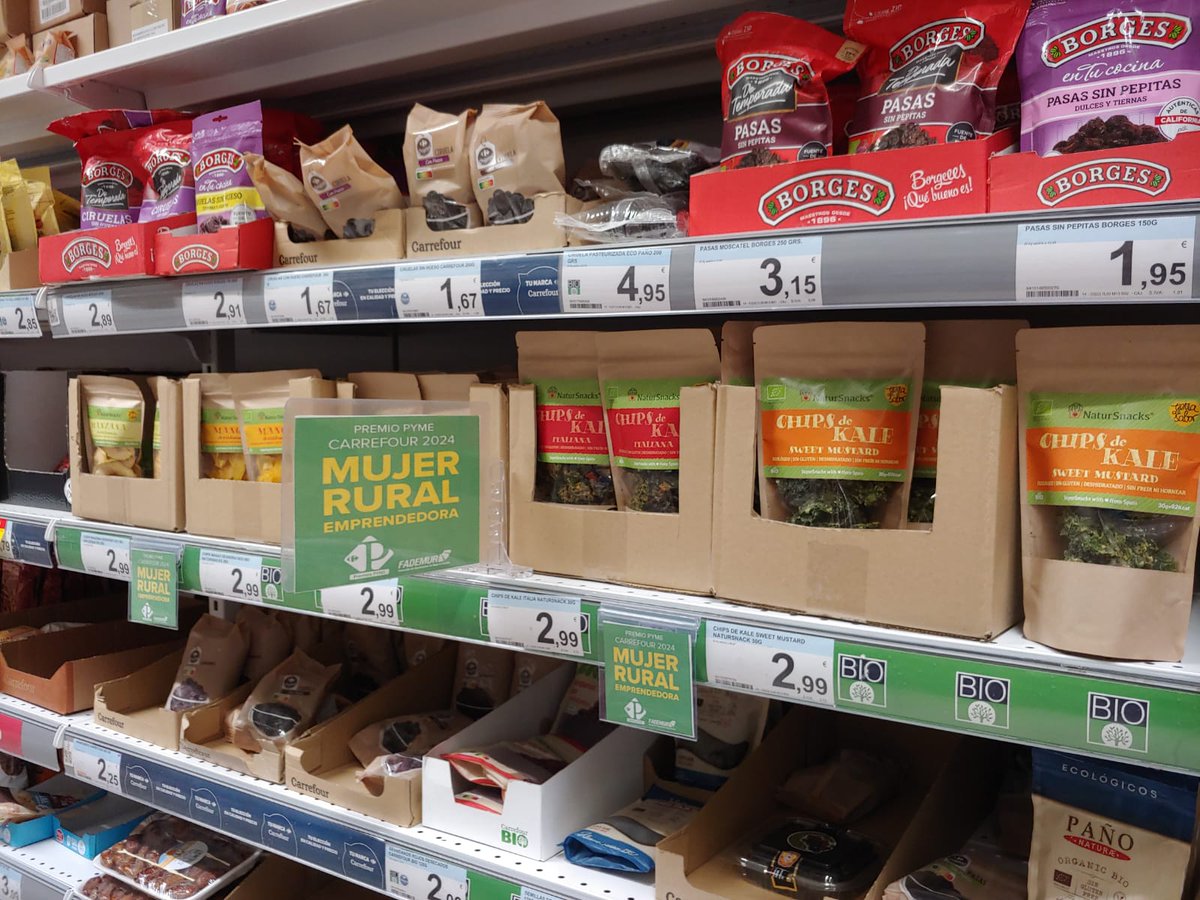 fademur's tweet photo. ¡Ya puedes adquirir los productos de emprendedoras de FADEMUR en @CarrefourES !🥐🌵🍯
🔎Busca nuestro logo "Premio mujer emprendedora Carrefour" y disfruta de los mejores productos locales
#mujeresrurales #emprendedorasrurales💜🚜 https://t.co/06Ki55eB1C