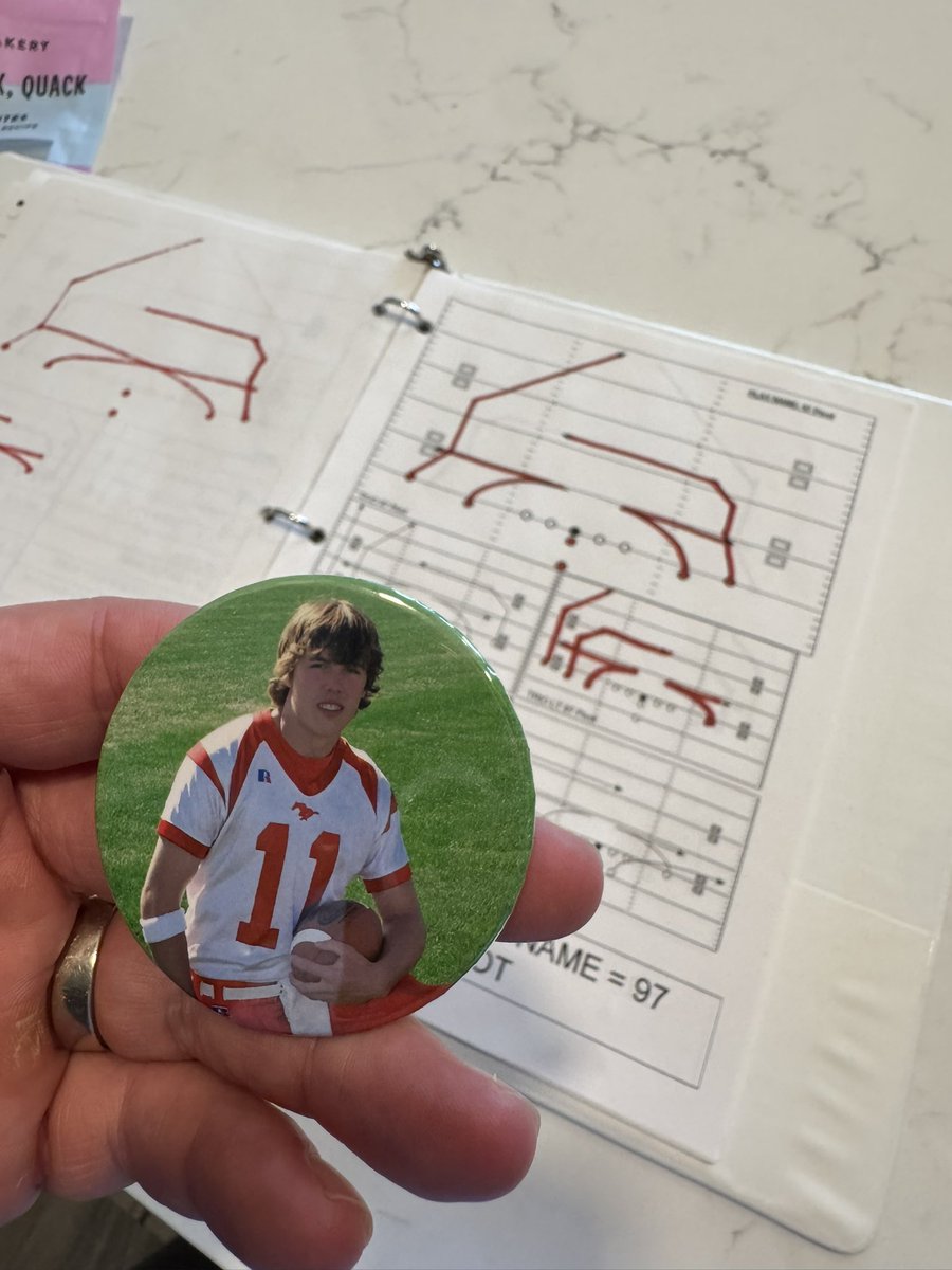 ByLukeJohnson's tweet image. What forces created someone like #Saints head coach Kellen Moore? Come with me to Prosser and Boise to find out. nola.com/sports/saints/…