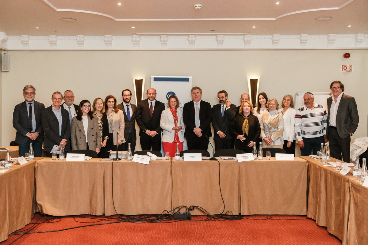 danyleprist's tweet photo. Together w/ @CILisboa1911, @WorldJewishCong hosted @EUAntisemitism in Lisbon to explore 🇵🇹 Jewish life &amp; meet local orgs and authorities. The appointment of @joaotgama as national coordinator is key progress toward a national plan to fight antisemitism &amp; support Jewish community. https://t.co/cztPcdr4Cj