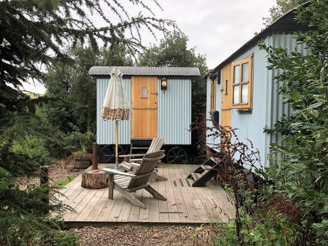 be_lavie's tweet photo. If youβre planning on a little UK staycation, check out my guide to 9 luxury eco-friendly stays in the UK.
#ukstaycation #ecofriendly #ukbreak #sustainablehotels
https://t.co/EMtDQfAtIB https://t.co/p9inJqNtUu