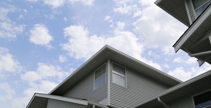 GutterVancouver's tweet photo. Attention Strata Managers-> Are you looking to beat this year's rush for a gutter replacement at an honest, affordable rate? Call 604-648-9815 today to get lined up! 

#Vancouver #Coquitlam #VanRE https://t.co/h2mvXcJgWg
