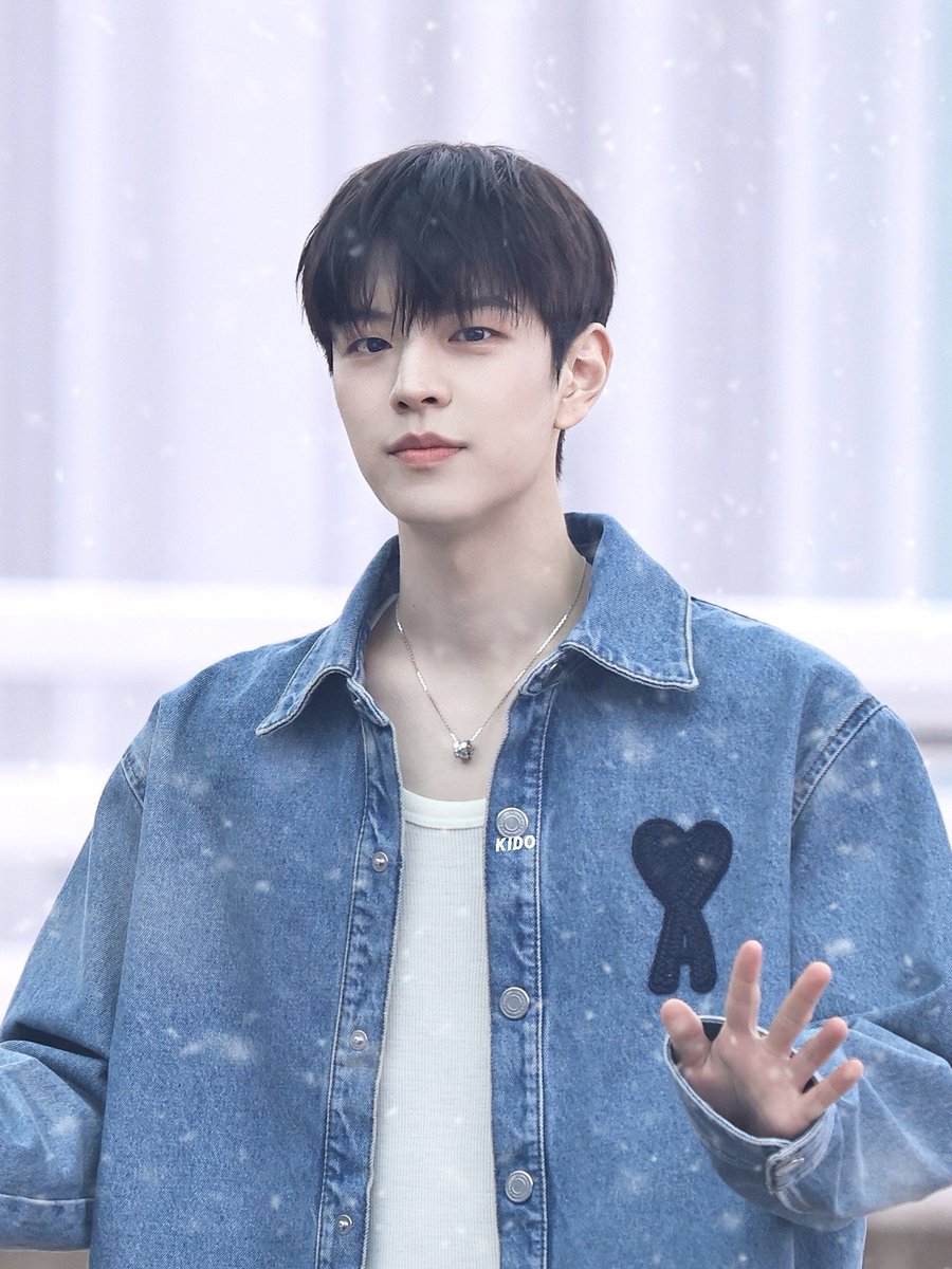 sminiverse_'s tweet photo. 쇼메 승민 레전드다 레전드다 하니까 진짜 레전드를 보여주네 https://t.co/0rkiWiTfOI