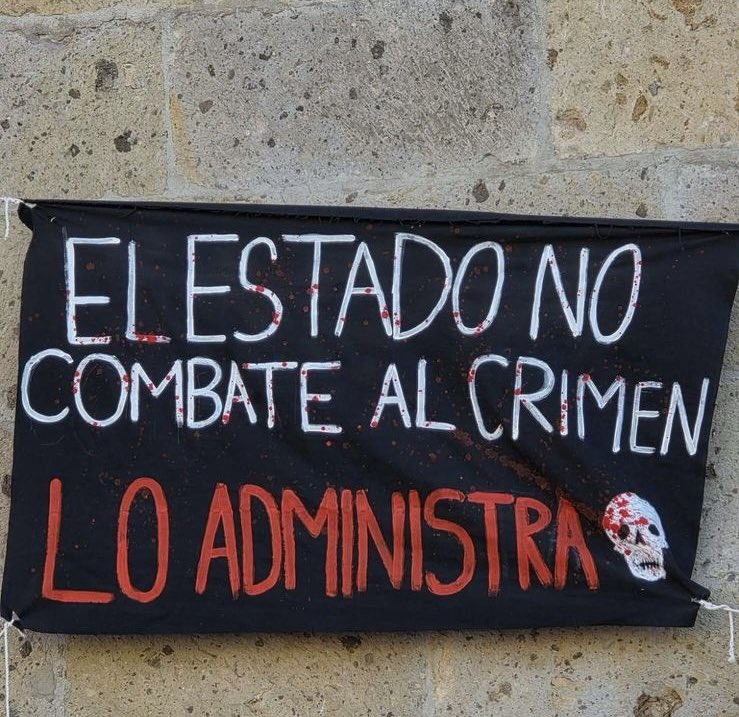 elcabulero's tweet photo. El estado está metido en todo este dolor Perú, date cuenta Perú date cuenta #PARO #ParoNacional #ParoGeneral #parodecolectivos #parodetransportistas https://t.co/moUNE106r9