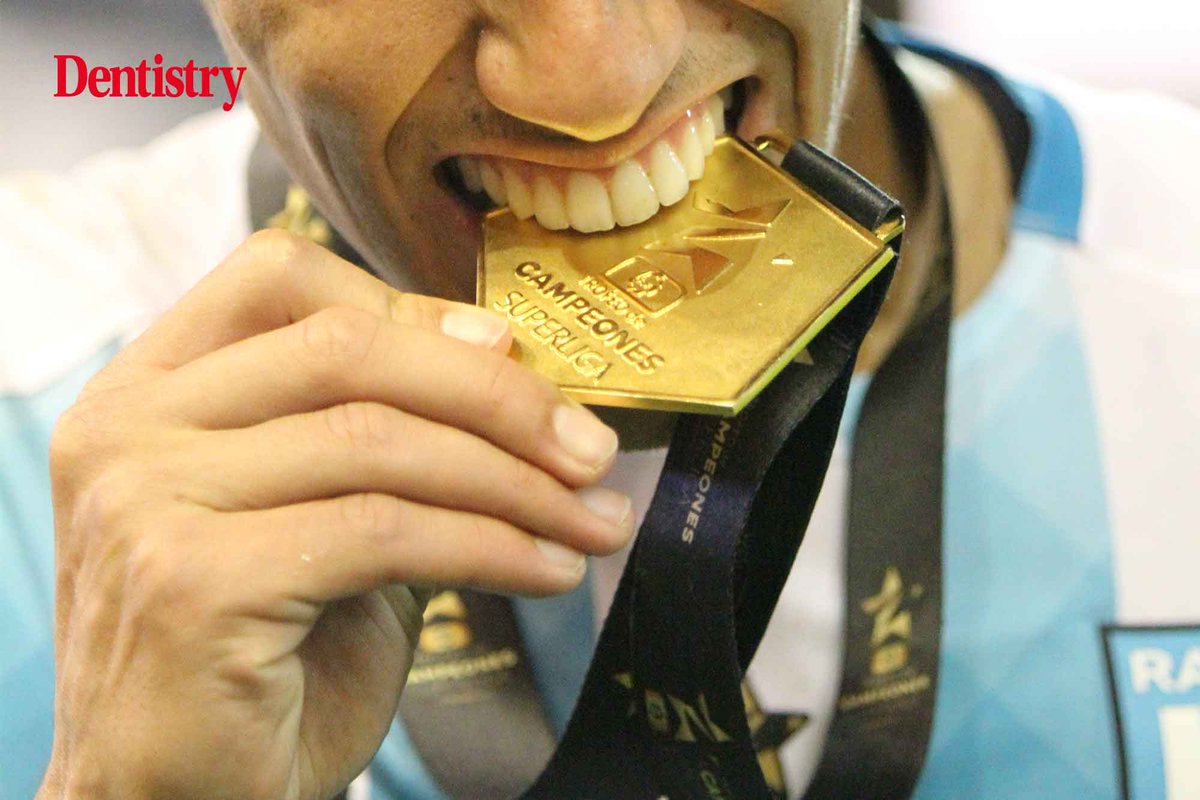 ⚽ Three quarters of academy footballers have gum disease;

Academy footballers were found to be more likely to experience major dental issues and poor oral health than non-footballers at a similar age.

Read story dentistry.co.uk/2025/04/10/thr…

#dentistry #footballers #gumdisease