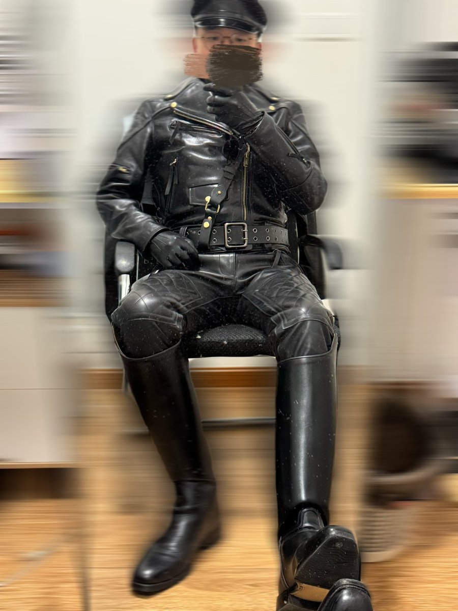 别急，穿好，下一个就轮到你了