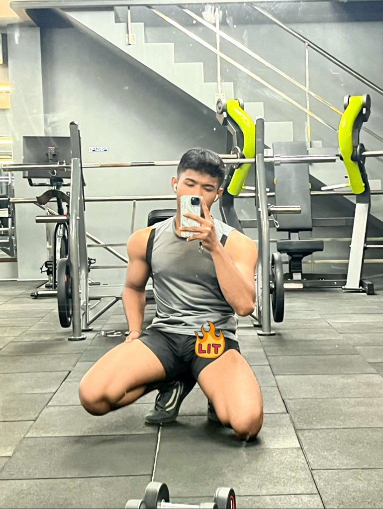 Putra5145's tweet image. Posting ulang karna sepi wkwkw