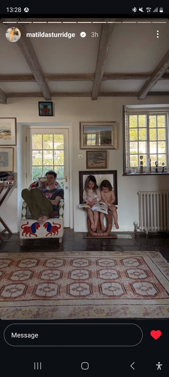 kellatron55's tweet image. Matilda sharing family holiday photos is keeping me going whilst stuck inside at work on this gorgeous sunny day. #TomSturridge #TomThursday #Familyholidays #Bookworm