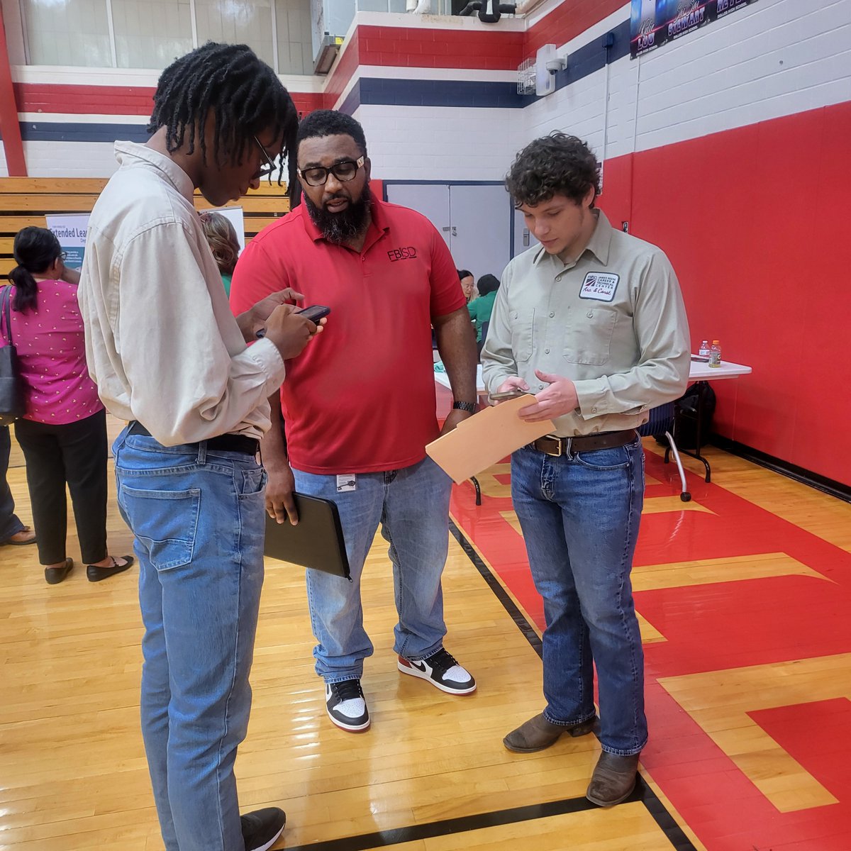 James Reese Career and Technical Center (@ctereesecenter) on Twitter photo Last Saturday our HVAC II students took advantage of the opportunity to attend the Fort Bend ISD Job Fair. It was a great experience! <a href="/lizg_canchola/">Elizabeth Canchola</a> <a href="/FBISD_CTE/">Fort Bend ISD CTE</a> Last Saturday our HVAC II students took advantage of the opportunity to attend the Fort Bend ISD Job Fair. It was a great experience! <a href="/lizg_canchola/">Elizabeth Canchola</a> <a href="/FBISD_CTE/">Fort Bend ISD CTE</a>
