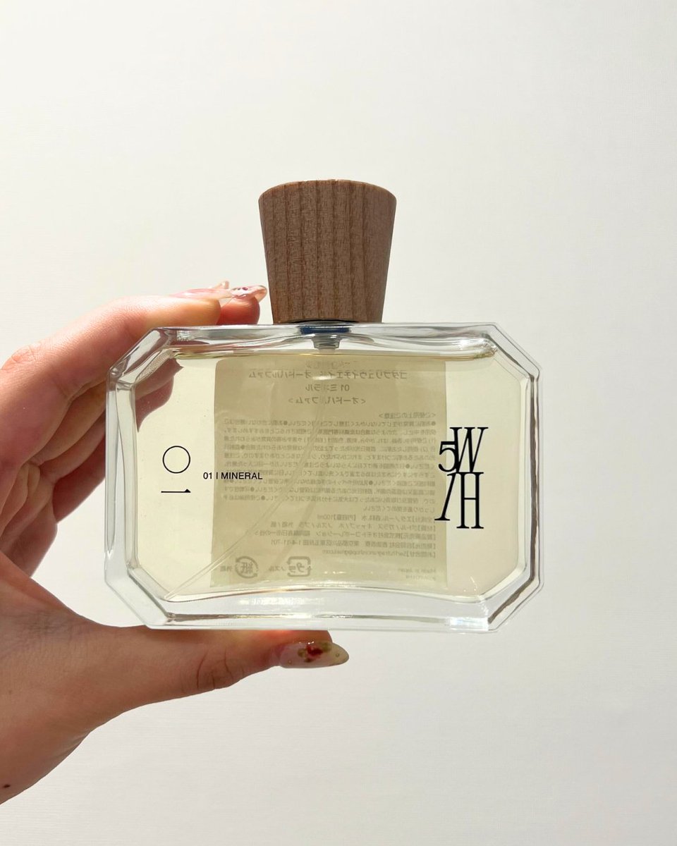 5W1H No.01 ミネラル 100ml ¥13,200（税込） これ“ナチュラルに垢抜け