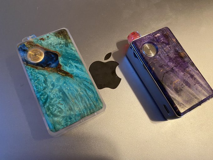 CTHRAG_YASKA's tweet photo. 今使っているのは、#Stubby と #SunBox (二代目) と #VandyVape (kylinじゃない方) かなぁ………
それにしても、#kylin はなぜ売れなかったのだろう?良いAIOだと思うのだが………コイルの焼き入れ、面倒だけど。
#AIOの日 https://t.co/wJAFb5A4EE