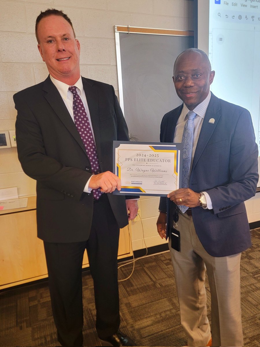 Dr. Elie Bracy III (@ebracypps) on Twitter photo Congratulations to this month's Elite Educator - Dr. Wayne Williams from <a href="/VictoryElemPPS/">Victory Elementary</a>! We appreciate you and your great leadership! #PPSShines Congratulations to this month's Elite Educator - Dr. Wayne Williams from <a href="/VictoryElemPPS/">Victory Elementary</a>! We appreciate you and your great leadership! #PPSShines