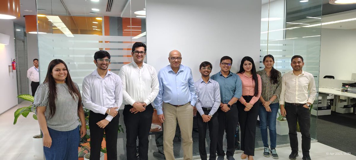 After I tweeted a few days ago about the fact that all three of the gold medallists at IIMA were from Shaheed Sukhdev College of Business Studies the College Principal reached out to me and invited me to the college to interact with the IIMA gold medallists who were visiting. The