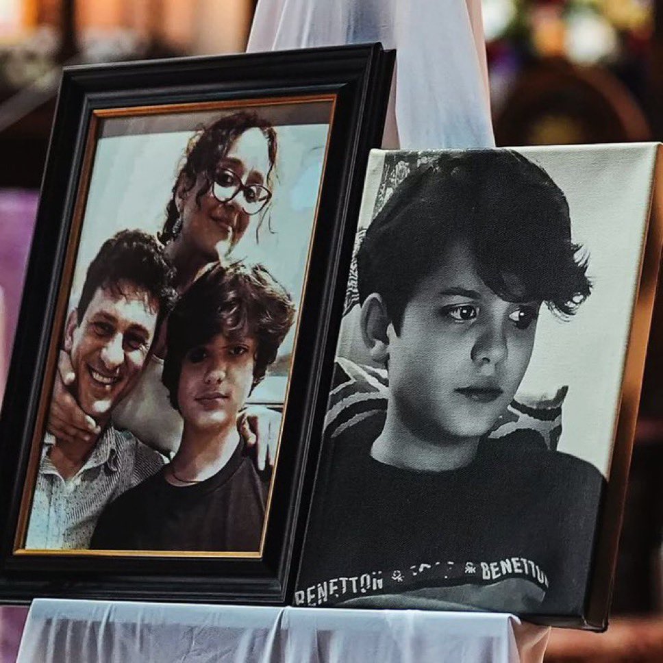 Selin (@selingnsl) on Twitter photo 